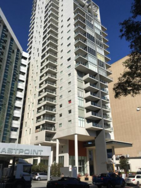  Astra Apartments Perth CBD  Перт